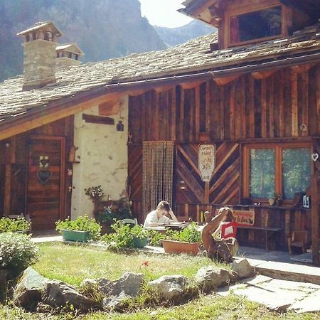 Vers Le Bois Hotel Валсаваренке Екстериор снимка