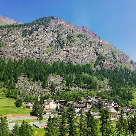 Vers Le Bois Hotel Валсаваренке Екстериор снимка