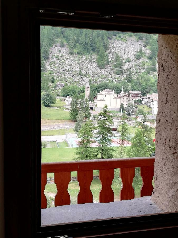 Vers Le Bois Hotel Валсаваренке Екстериор снимка